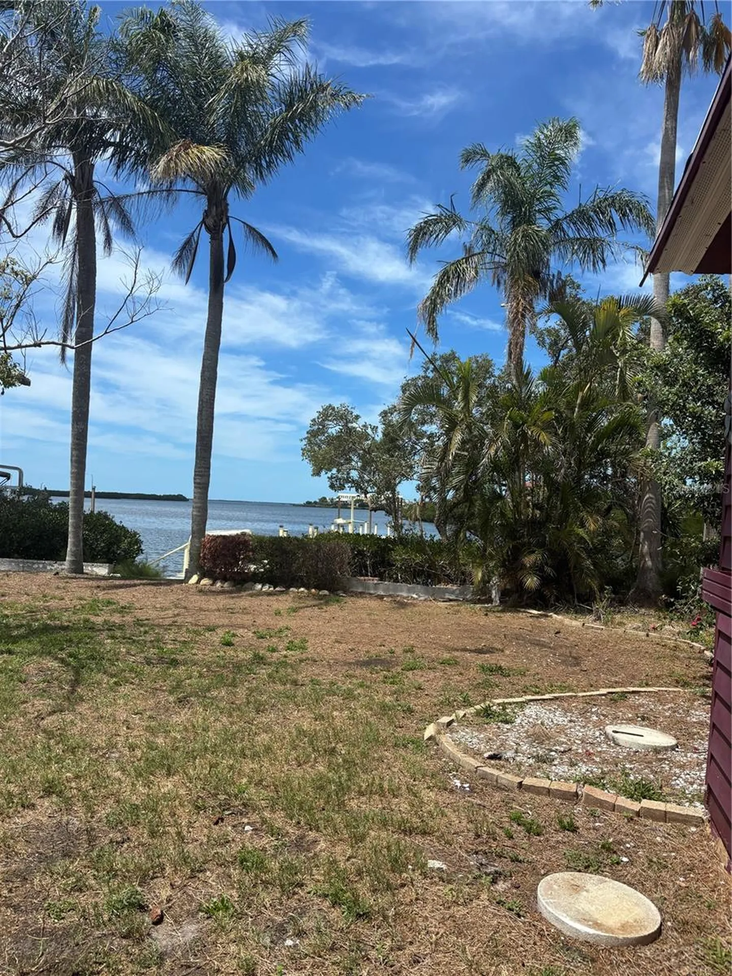 1624 Sea Breeze Drive Tarpon Springs FL 34689