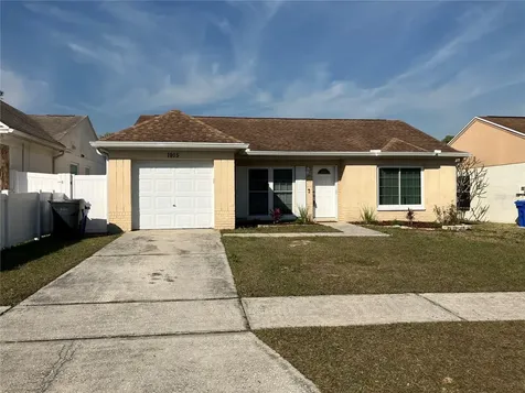 1915 Crown Park Drive Valrico FL 33594