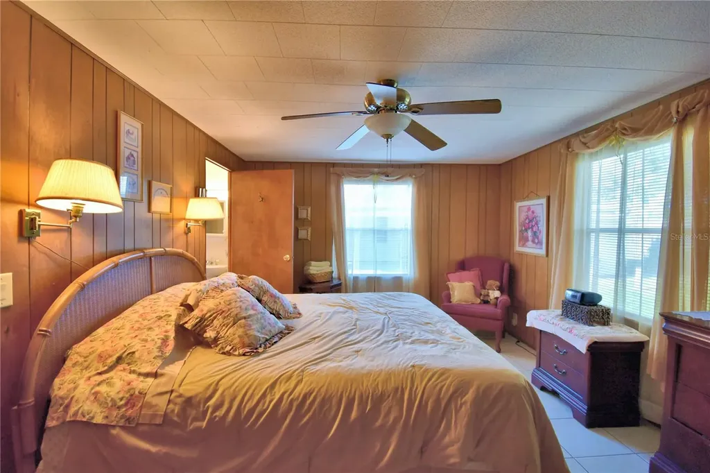 150 Holiday Lane Auburndale FL 33823