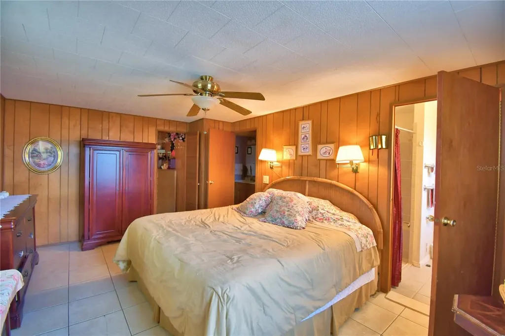 150 Holiday Lane Auburndale FL 33823