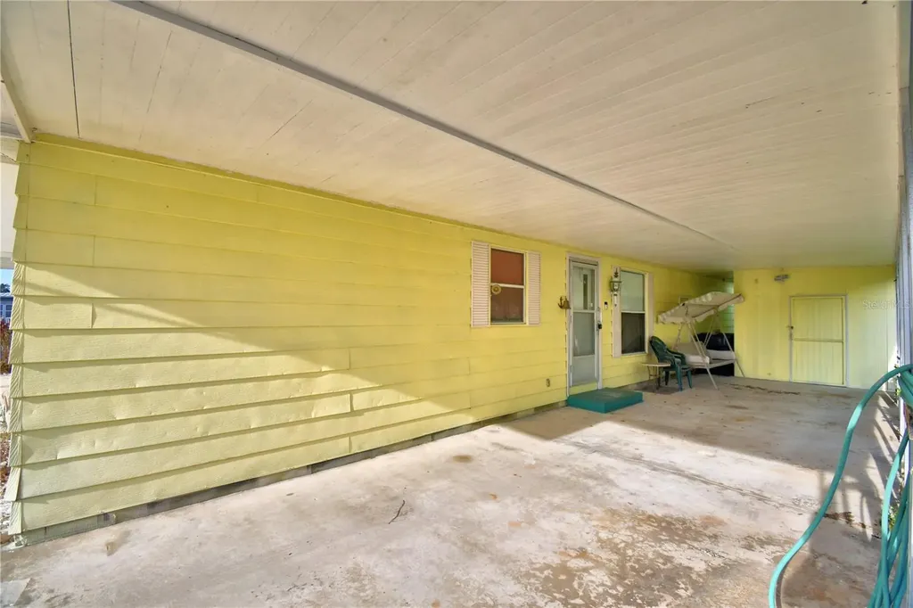 150 Holiday Lane Auburndale FL 33823