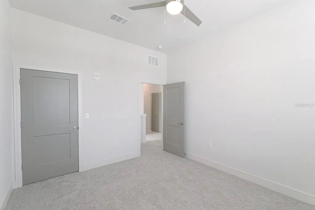 1420 Lakefront Drive Sarasota FL 34240