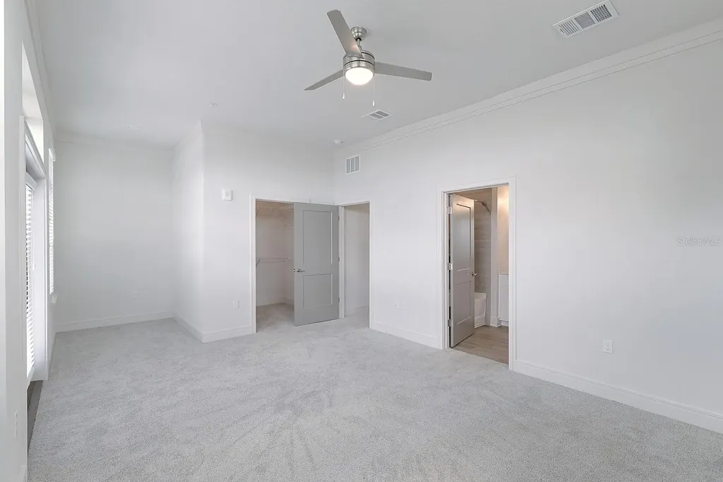 1420 Lakefront Drive Sarasota FL 34240