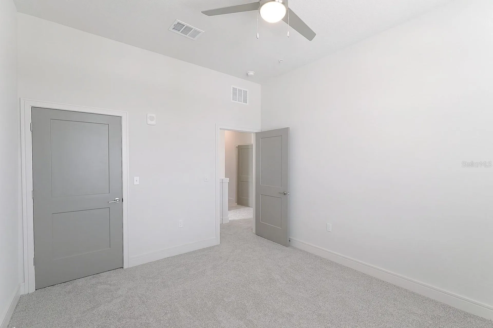 1420 Lakefront Drive Sarasota FL 34240