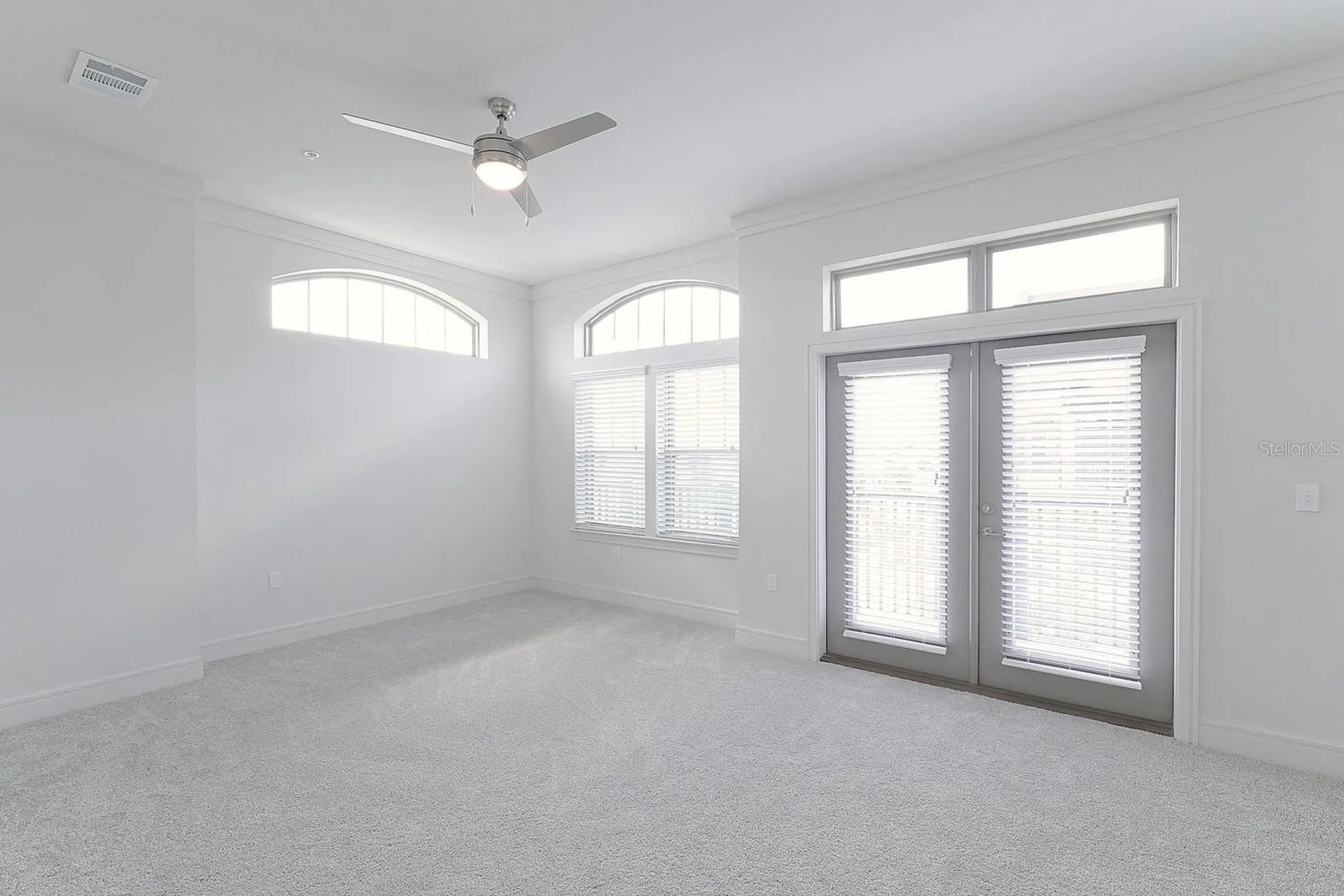 1420 Lakefront Drive Sarasota FL 34240
