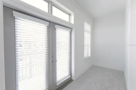 1420 Lakefront Drive Sarasota FL 34240