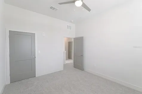 1420 Lakefront Drive Sarasota FL 34240