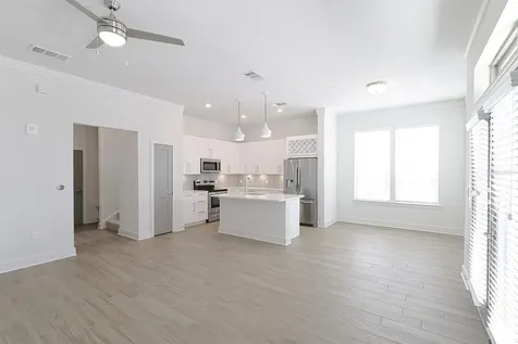 1420 Lakefront Drive Sarasota FL 34240