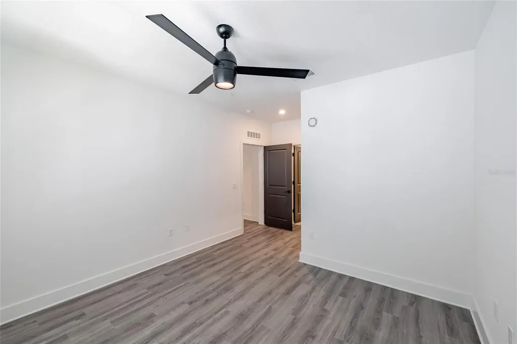 1420 Lakefront Drive Sarasota FL 34240