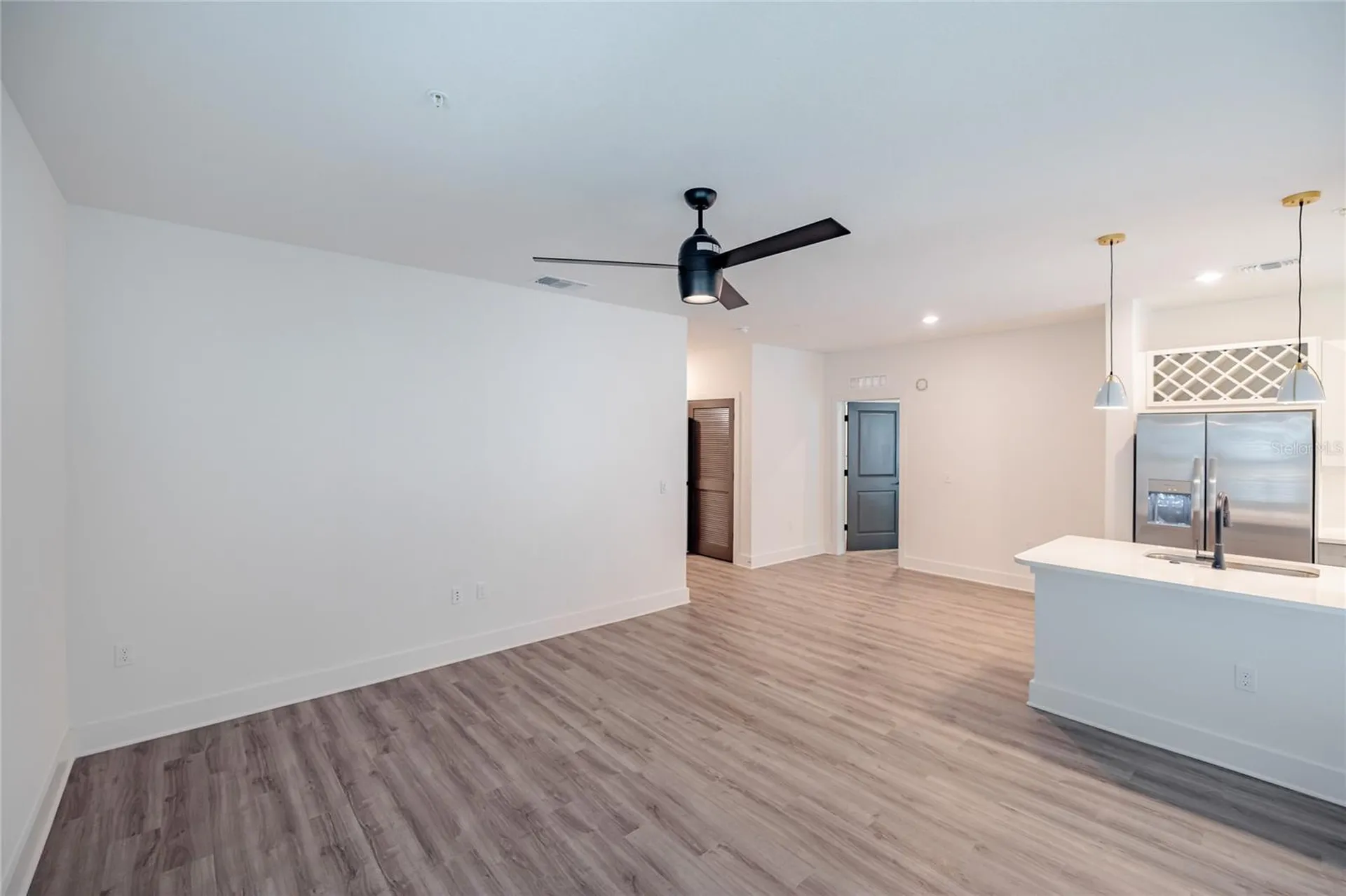 1420 Lakefront Drive Sarasota FL 34240