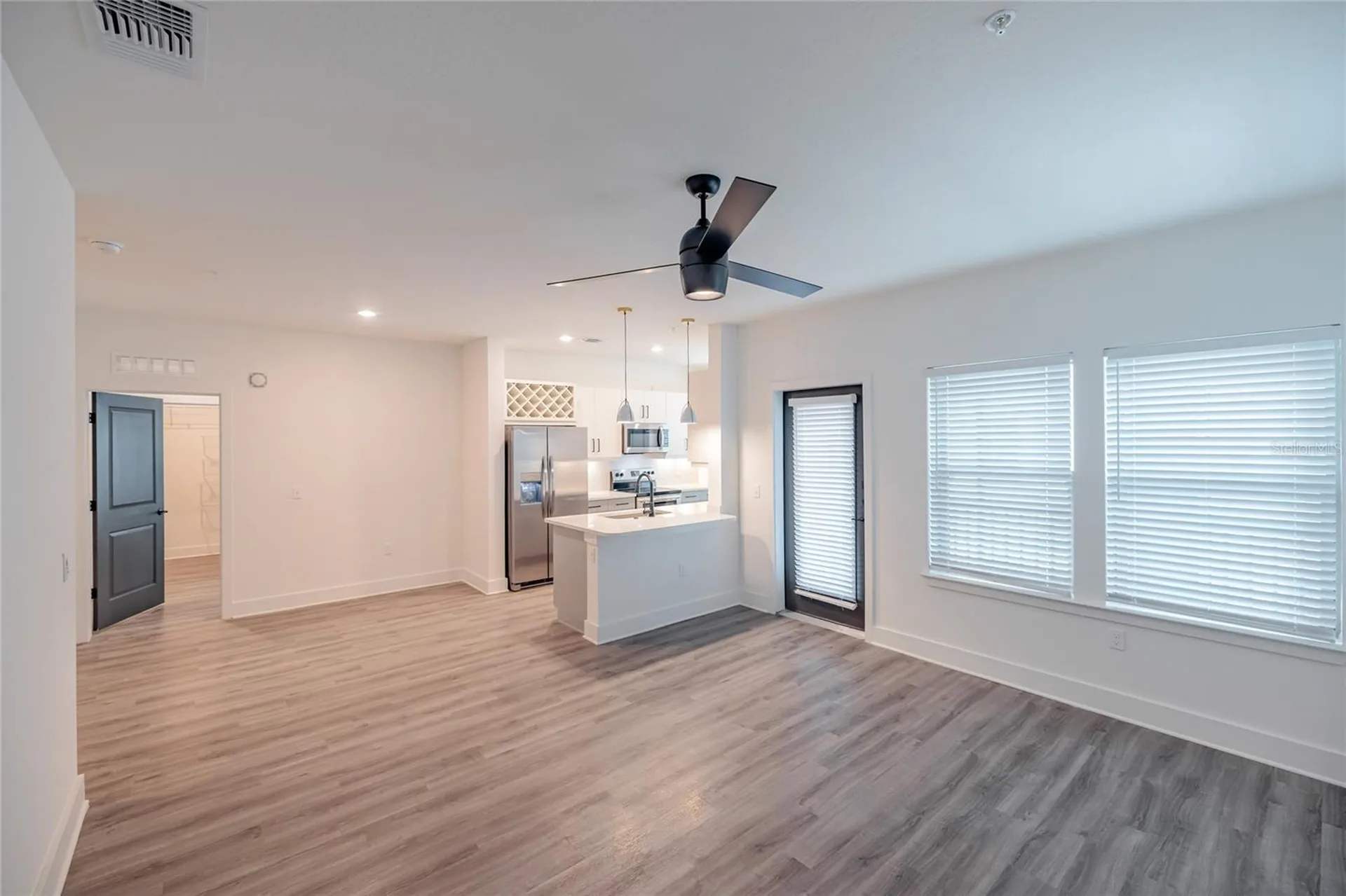 1420 Lakefront Drive Sarasota FL 34240