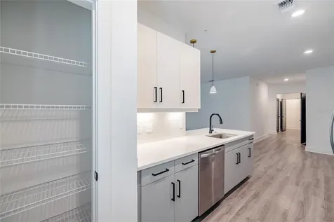1420 Lakefront Drive Sarasota FL 34240