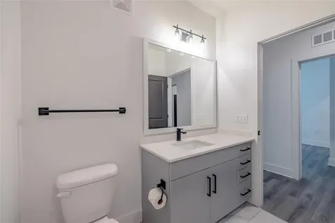 1420 Lakefront Drive Sarasota FL 34240