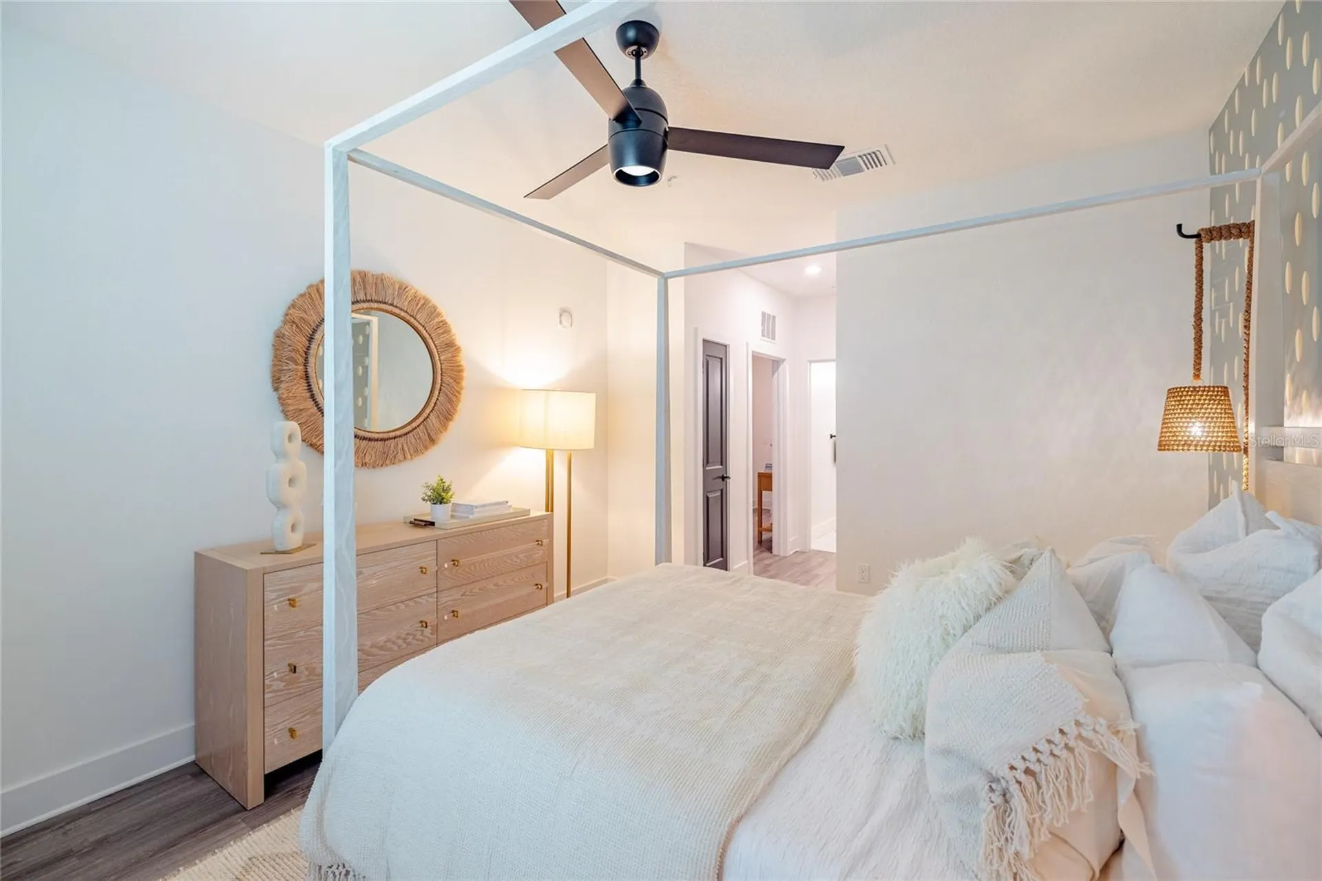1420 Lakefront Drive Sarasota FL 34240