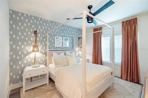 1420 Lakefront Drive Sarasota FL 34240