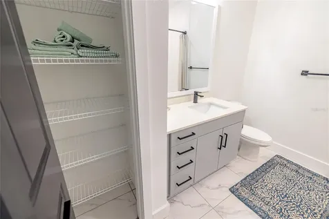 1420 Lakefront Drive Sarasota FL 34240