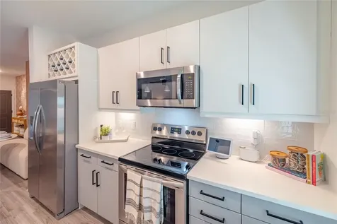 1420 Lakefront Drive Sarasota FL 34240