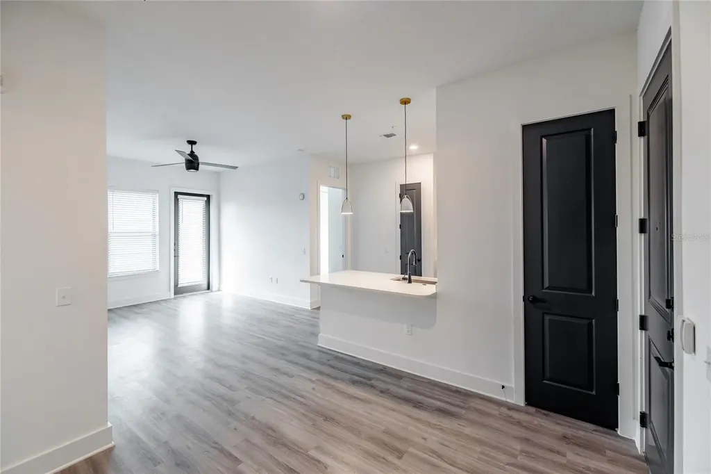 1420 Lakefront Drive Sarasota FL 34240