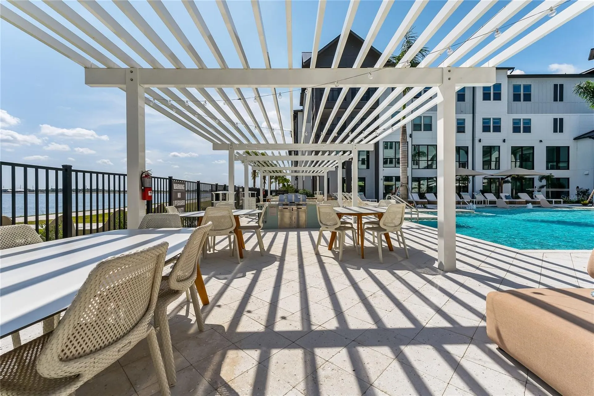 1420 Lakefront Drive Sarasota FL 34240