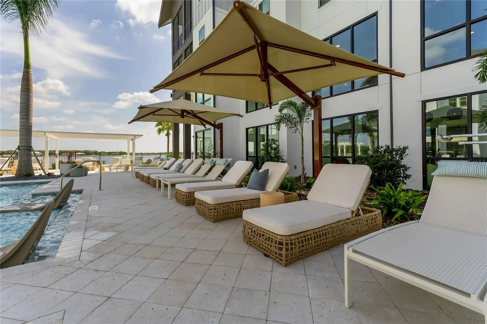 1420 Lakefront Drive Sarasota FL 34240