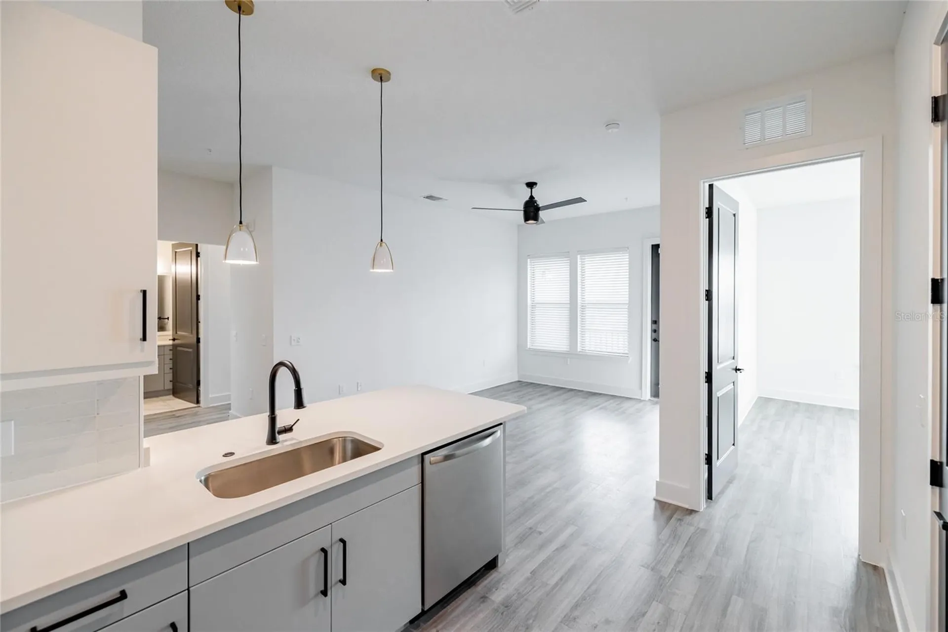 1420 Lakefront Drive Sarasota FL 34240