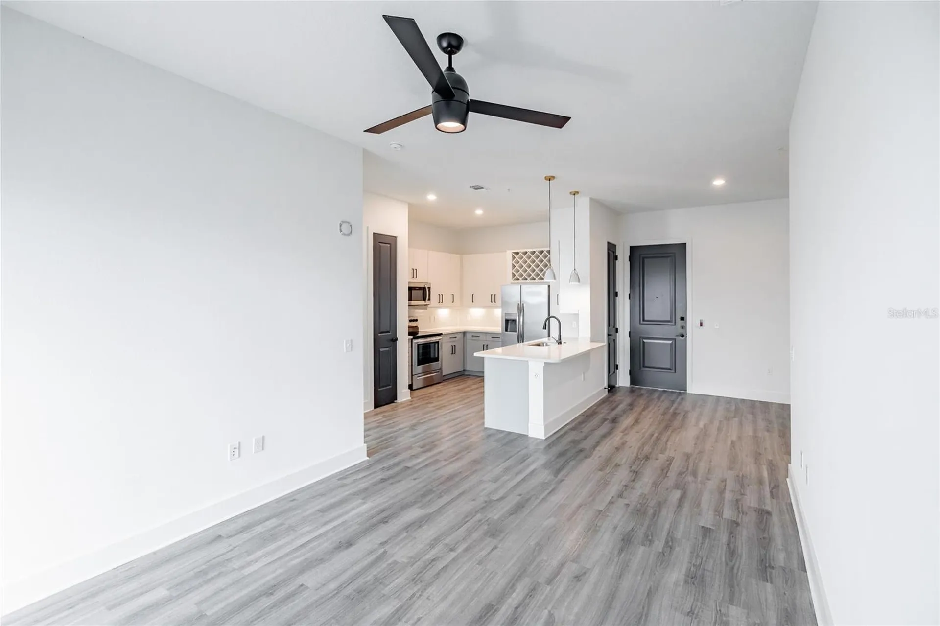 1420 Lakefront Drive Sarasota FL 34240