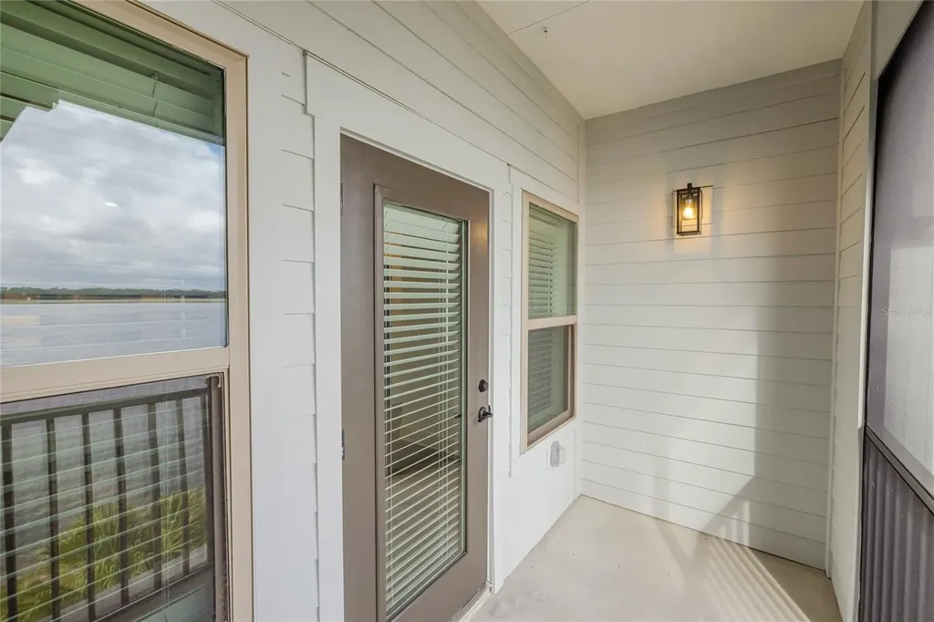 1420 Lakefront Drive Sarasota FL 34240