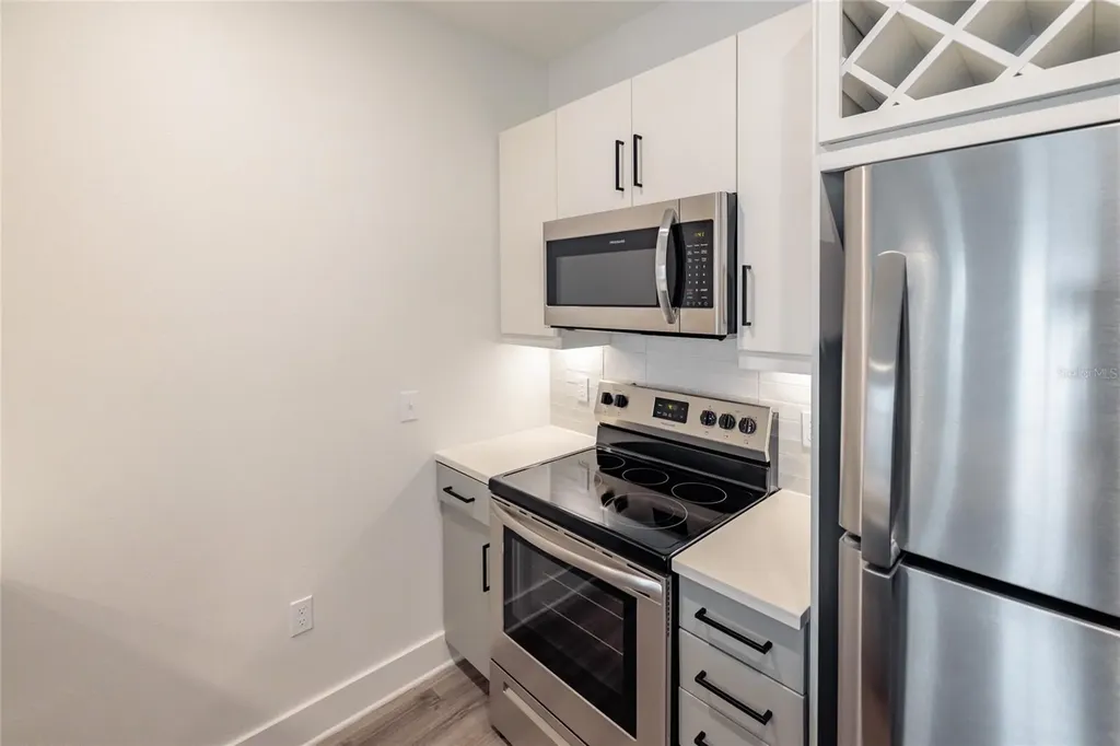 1420 Lakefront Drive Sarasota FL 34240