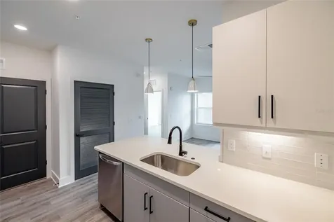 1420 Lakefront Drive Sarasota FL 34240