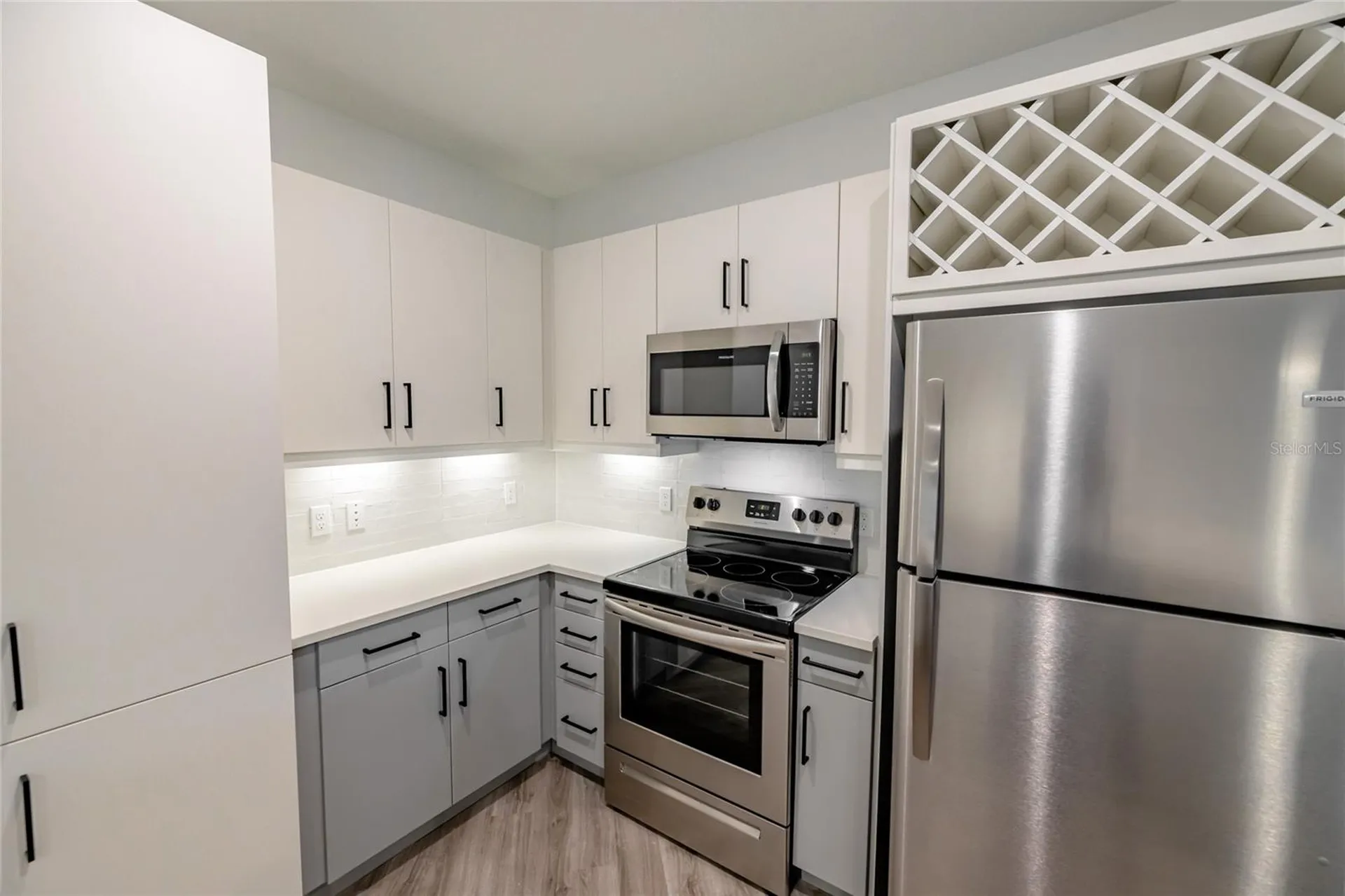 1420 Lakefront Drive Sarasota FL 34240