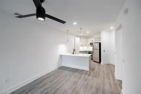 1420 Lakefront Drive Sarasota FL 34240