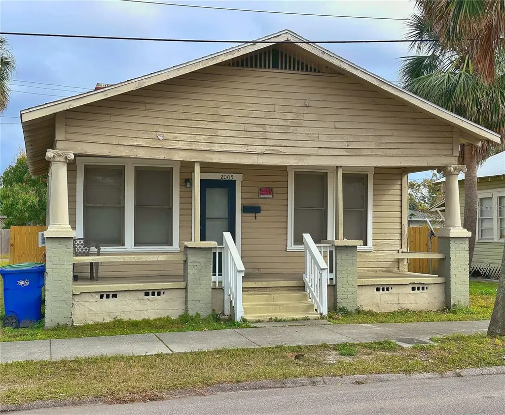 2005 N 25th Street Tampa FL 33605