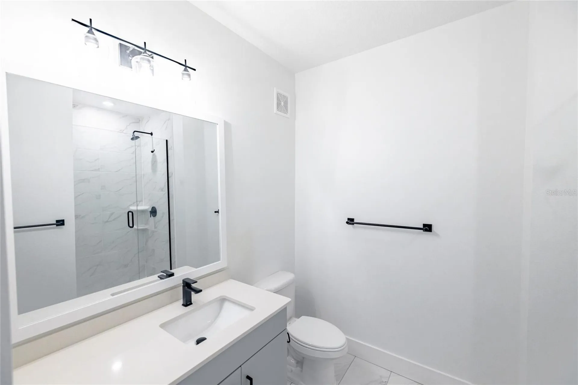 1420 Lakefront Drive Sarasota FL 34240