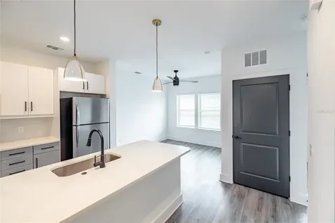 1420 Lakefront Drive Sarasota FL 34240