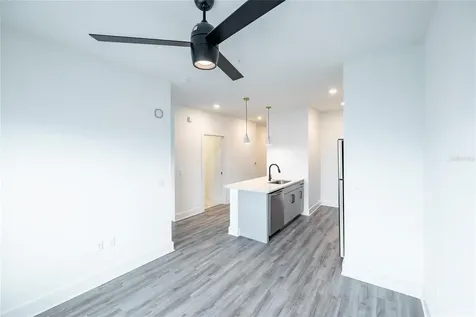1420 Lakefront Drive Sarasota FL 34240