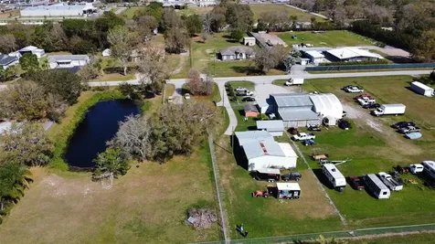 2601 11th Avenue SE Ruskin FL 33570