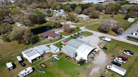 2601 11th Avenue SE Ruskin FL 33570