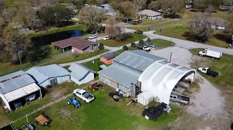 2601 11th Avenue SE Ruskin FL 33570