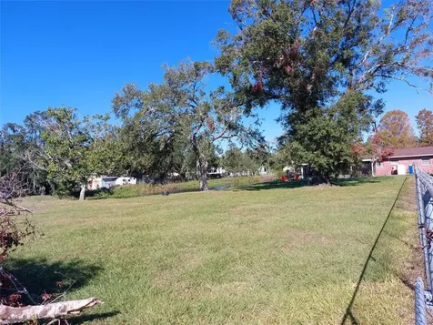 2601 11th Avenue SE Ruskin FL 33570