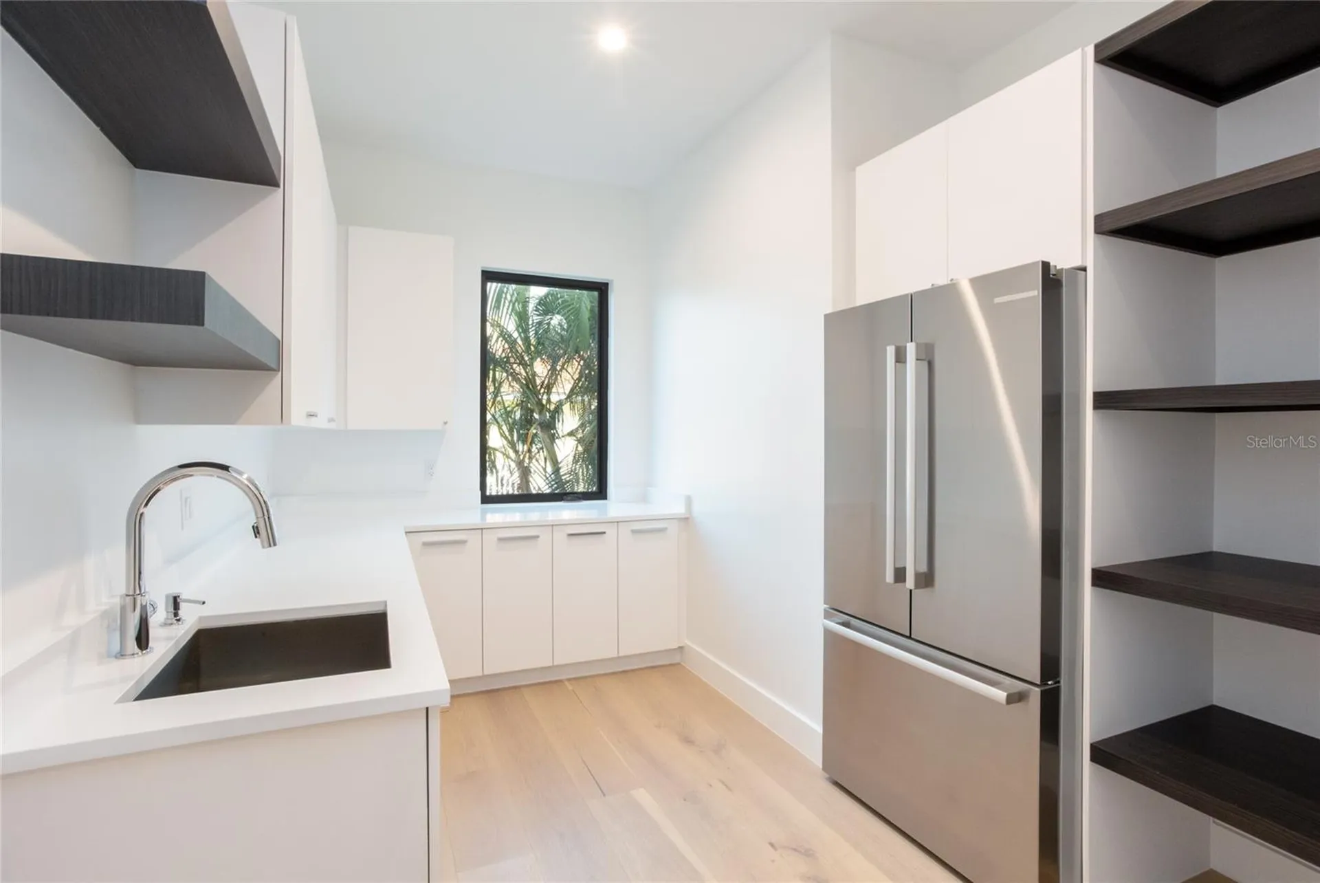 2081 Michigan Avenue NE St Petersburg FL 33703