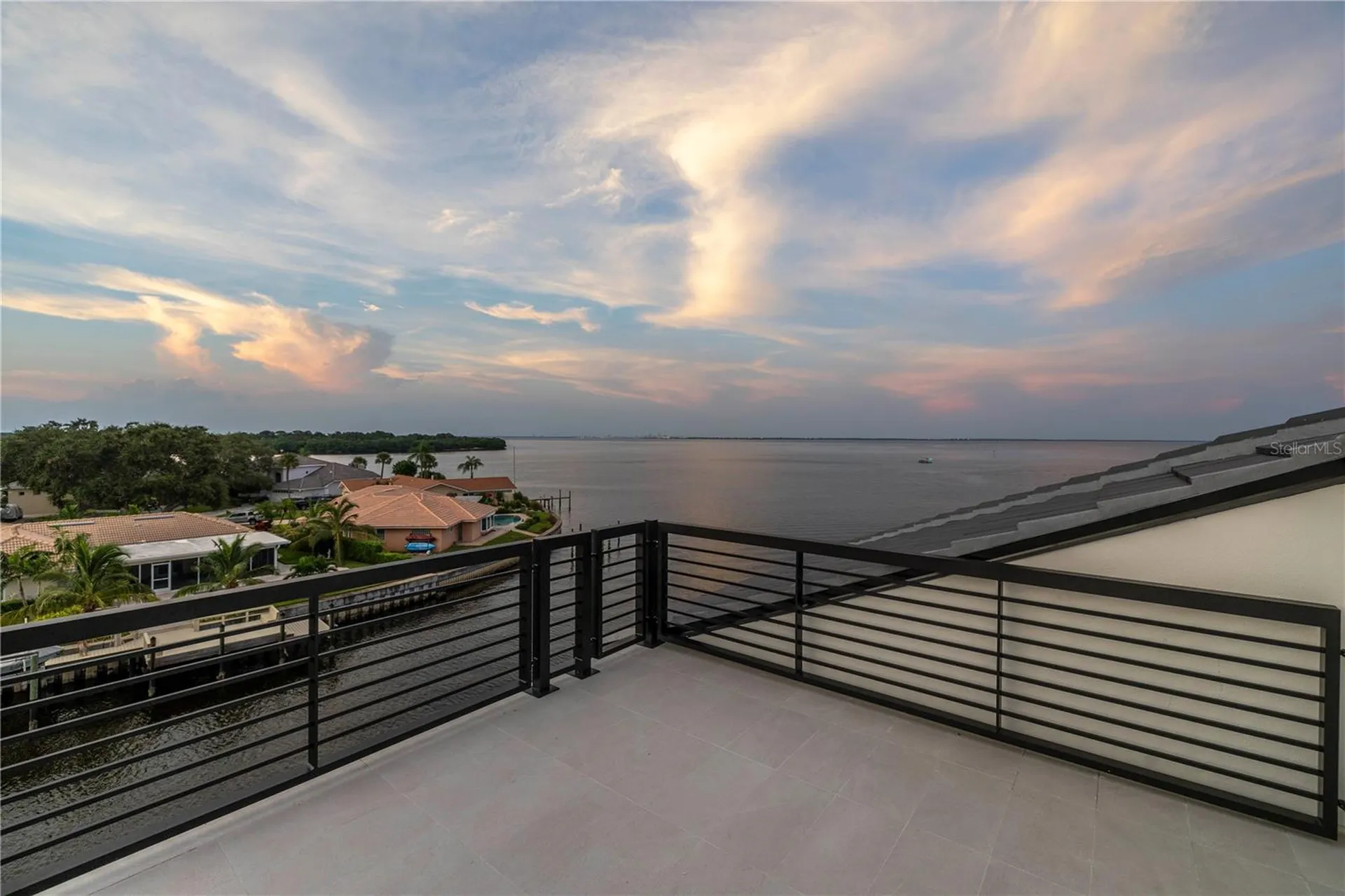 2081 Michigan Avenue NE St Petersburg FL 33703