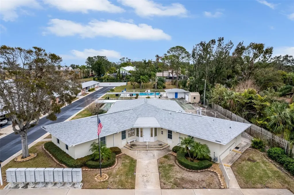12400 Park Boulevard Seminole FL 33772