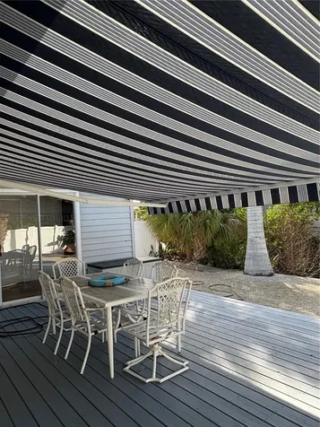 5032 Calle Minorga Sarasota FL 34242