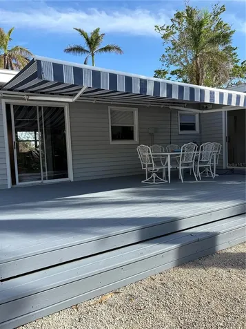 5032 Calle Minorga Sarasota FL 34242