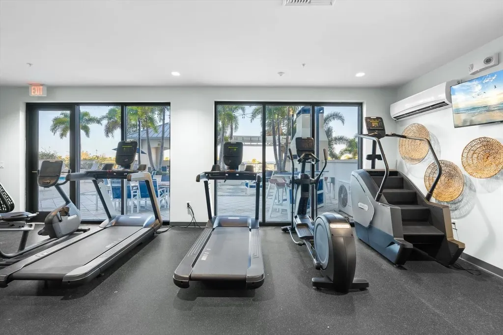 536 Bahia Beach Boulevard Ruskin FL 33570