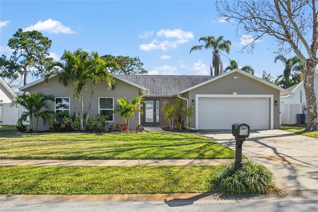 10079 83rd Way Seminole FL 33777
