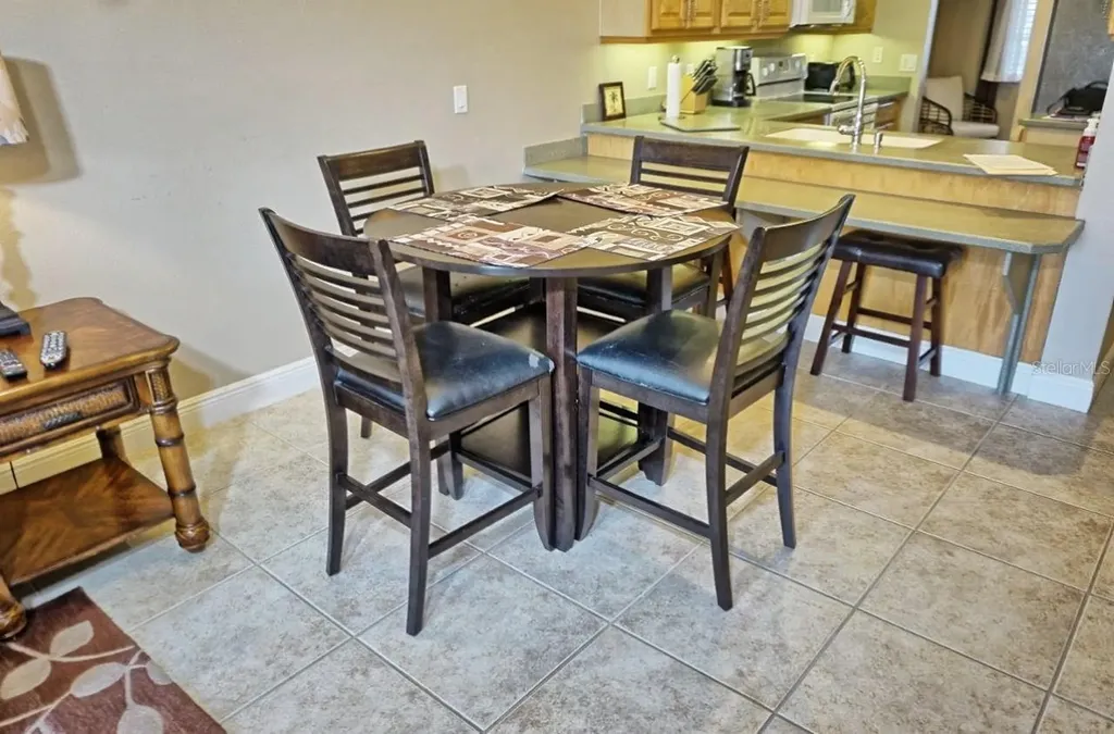 6801 Dali Avenue Land O Lakes FL 34637