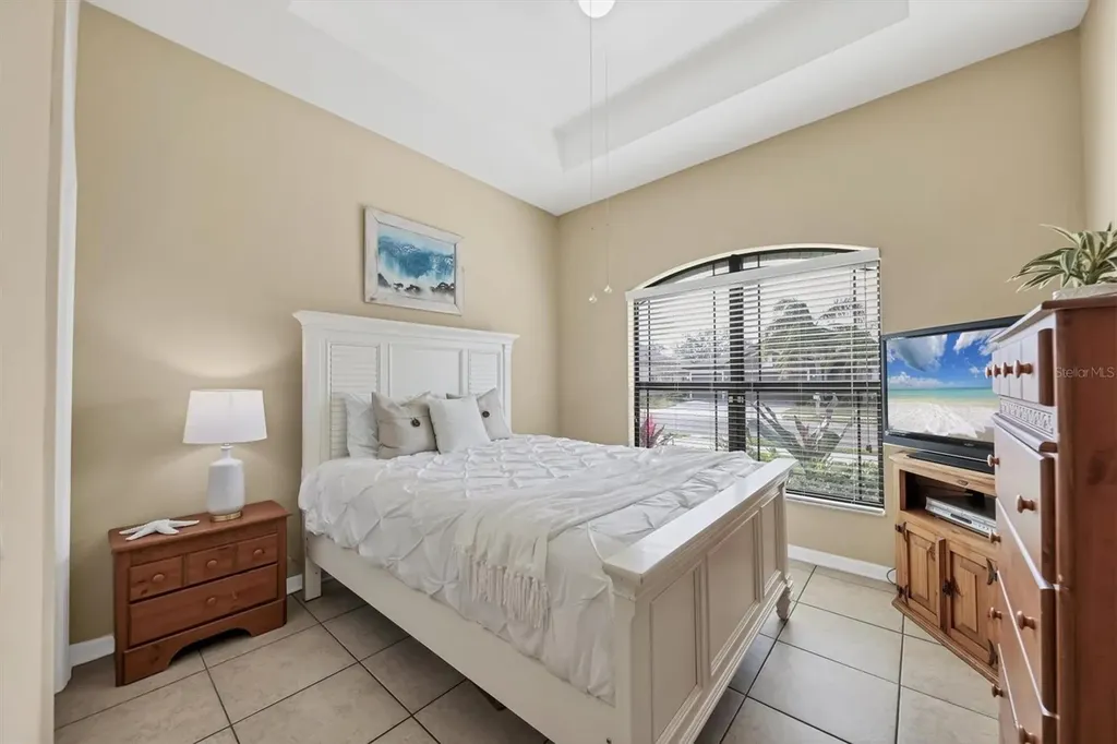 9214 Raes Creek Place Palmetto FL 34221