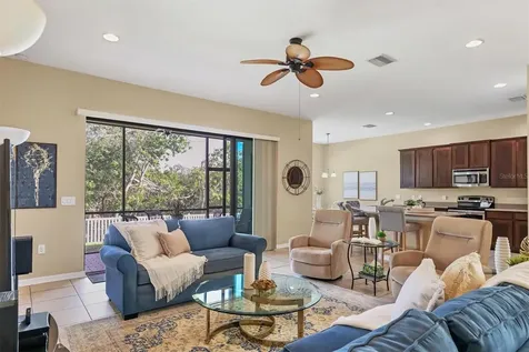 9214 Raes Creek Place Palmetto FL 34221
