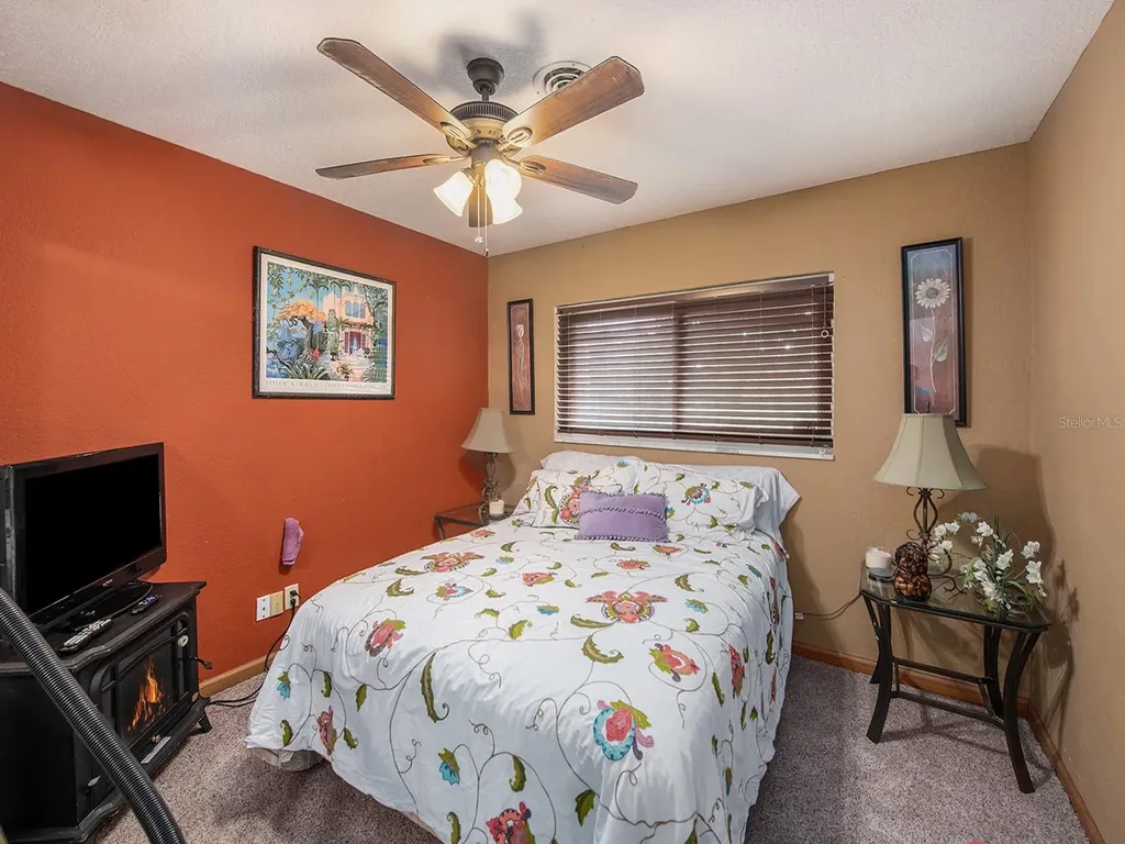 1818 Dolphin Boulevard S St Petersburg FL 33707